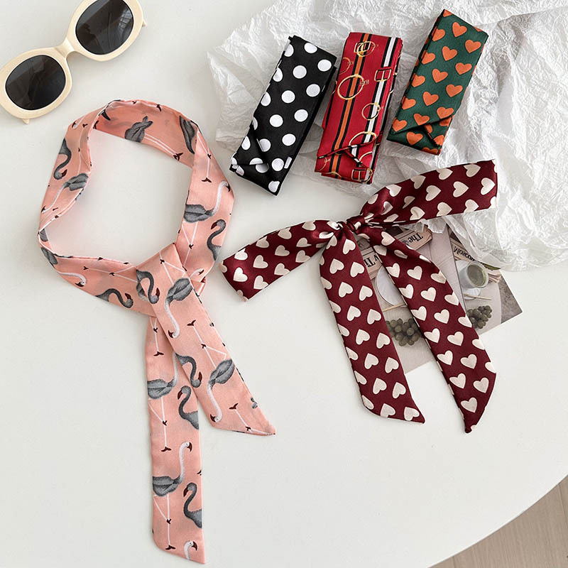 Pañuelo de seda largo, sentido de alta calidad, nuevo estilo, amor salvaje, bufanda pequeña, pañuelo para el cabello, cinturón para el cabello atado, cinturón decorativo con serpentina