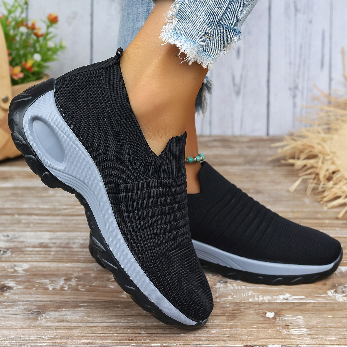 Women's Casual Solid Color Round Toe Casual Shoes display picture 2