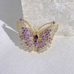 欧米の貴族風のカラーの蝶のジルコンのブローチの胸の花の高級な復古の軽い豪華な個性の優雅な装飾品の装飾