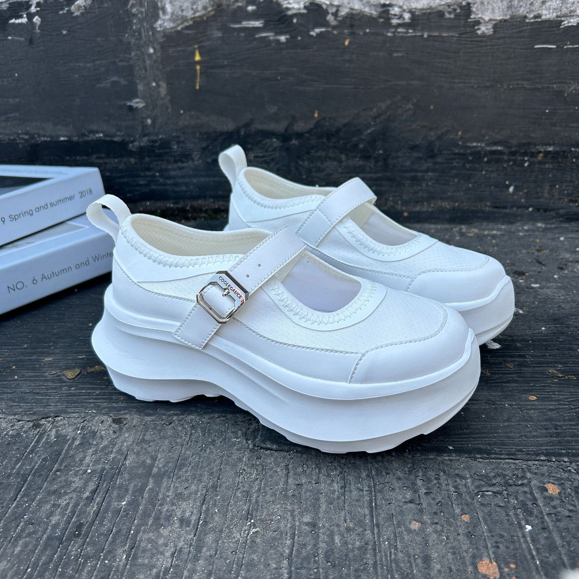 CDG Xiaosa Joint Sake Thick Bottom Increased White Shoes Women's Lisa Same 7cm Lace-up Casual sneaker Women's Fashion