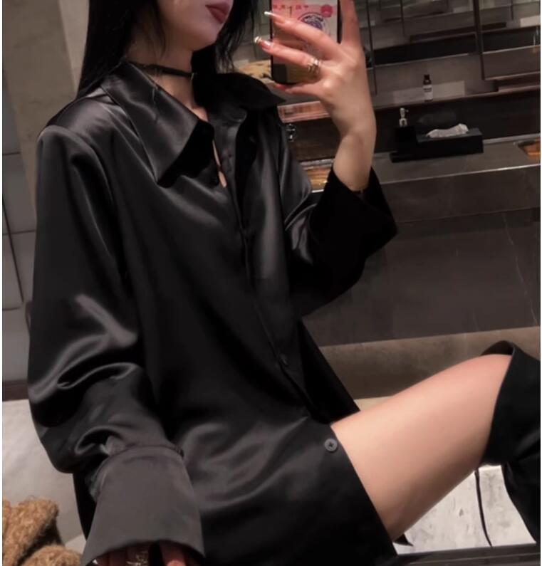 Áo sơ mi nữ satin đen tay dài thiết kế đi làm mùa xuân 2025 — Màu đen, Màu tím đậm, Màu trắng chi tiết 5