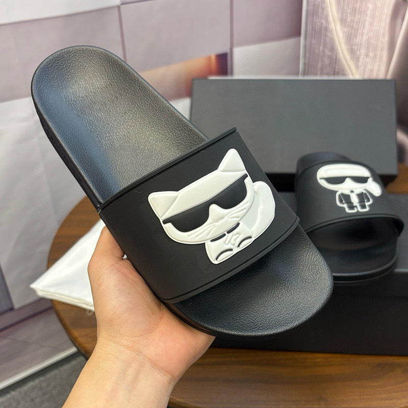 Cartoon Kitten Slippers for Men, Large Size, Soft-Soled Slide Slippers, High-End Malaysia and Russia Style