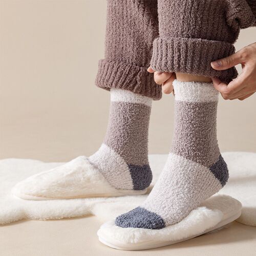Socks for men in autumn and winter, thickened and velvet, warm, loose, non-stretching, no lint, mid-tube towel, home socks, no lint