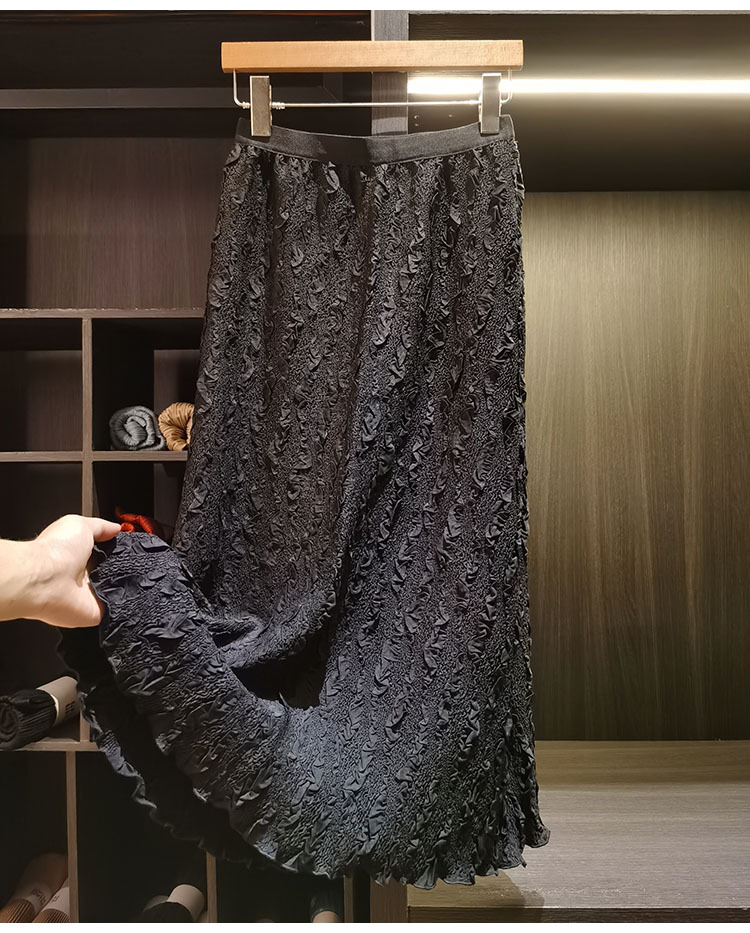 Chân váy xếp ly nữ cạp cao dáng chữ A, vải hoa văn ép hoa, thun lưng co giãn, suông rủ nhẹ — màu đen, Xanh lá cây nhạtcolor, Hồng ngó sen, màu mơ chi tiết 17