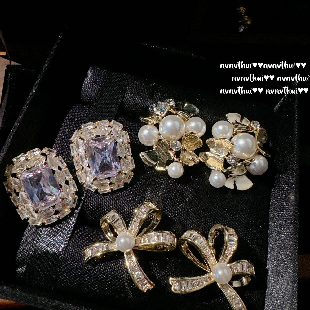 Серьги из жемчуга, циркония, с драгоценными камнями, золото 750 пробы