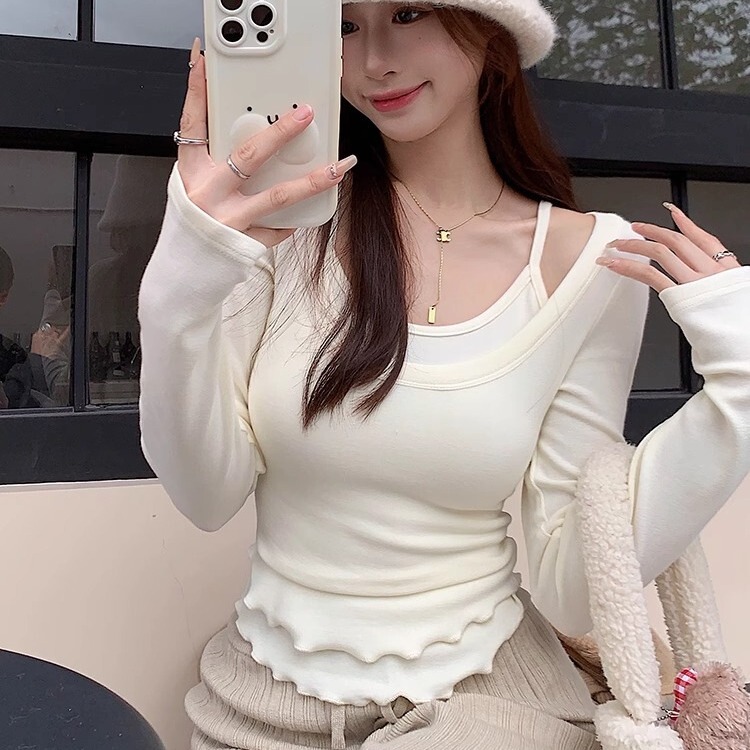 Pure Lust Style Fake Two-Piece Long-Sleeved T-Shirt for Women in Autum Slim-Fitting Inner Layering Shirt with Asymmetrical Design Short Top Pure Lust Style Fake Two-Piece Long-Sleeved T-Shirt for Women in Autum Slim-Fitting Inner Layering Shirt with Asymmetrical Design Short Top