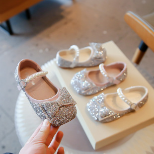 Girls Princess Shoes Summer 2025 New Soft Sole Single Shoes Stylist Girls Crystal Shoes Children Show Shoes