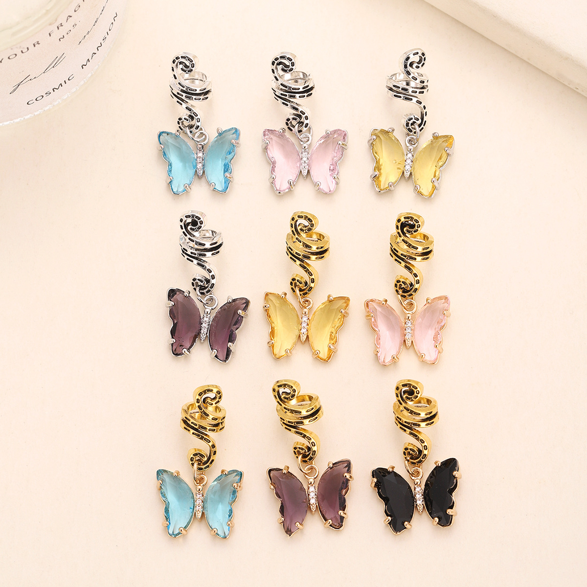 Red famoso nuevo anillo de pelo de trenza sucia personalidad hip hop colgante de cristal mariposa anillo de pelo de moda cool girl tocado para el pelo