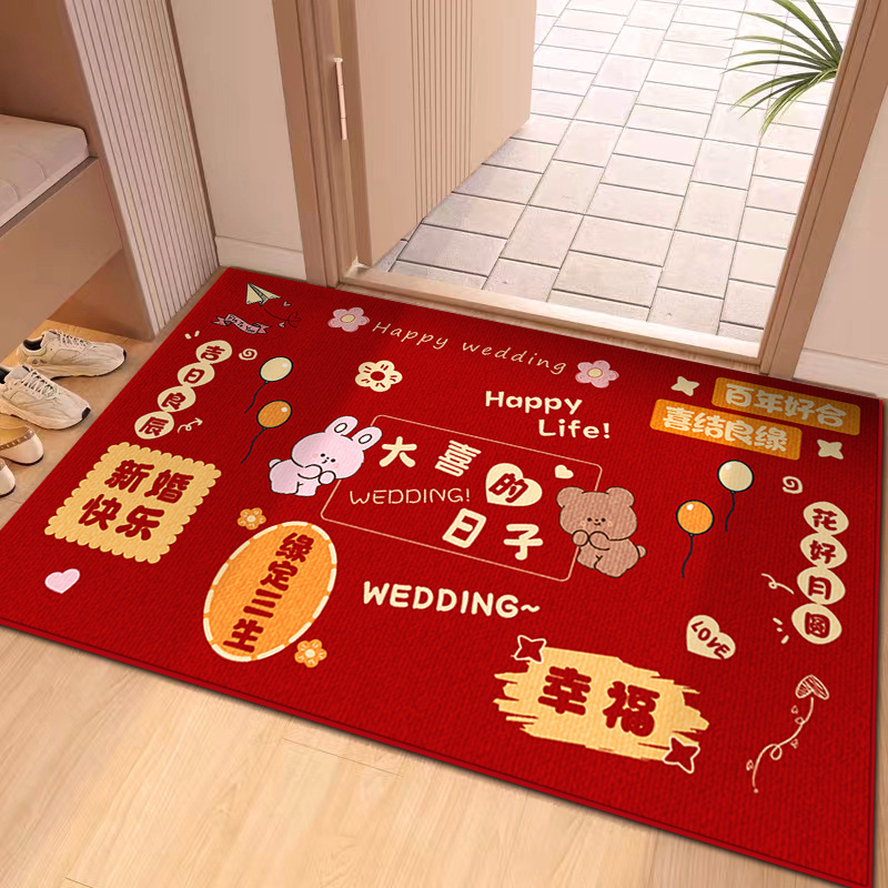 中国式の赤い喜慶紅のドアは家庭用の結婚部屋の装飾の水晶の絨毯のマットを敷きます。|undefined