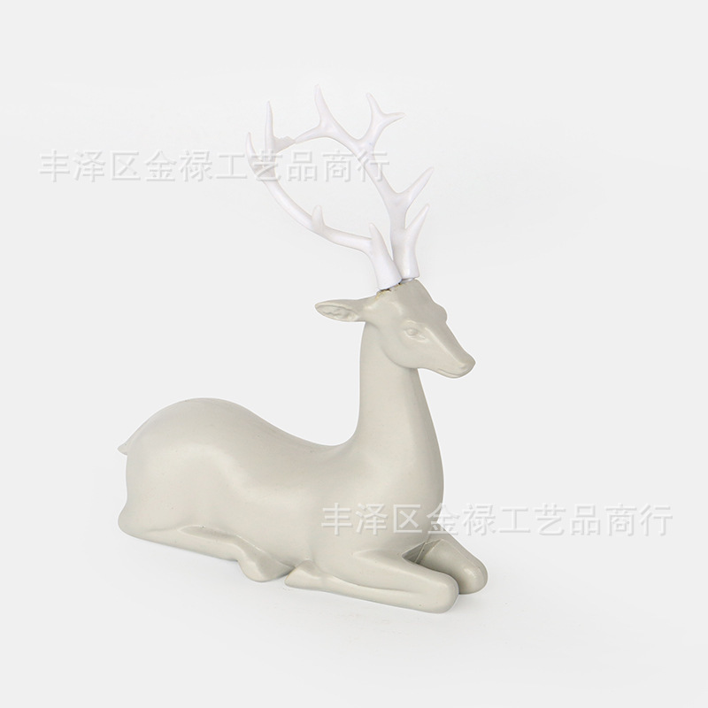 プラスチックのミニ鹿の小さい景観の植物の盆栽の花卉の装飾品の部品の小さいサイズの創意量の大きいメーカーは卸売りします。|undefined