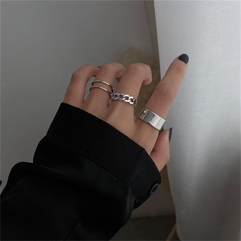 Minimalist Ring Set For Couple Designer Rings Three Piece Style_voghion.com