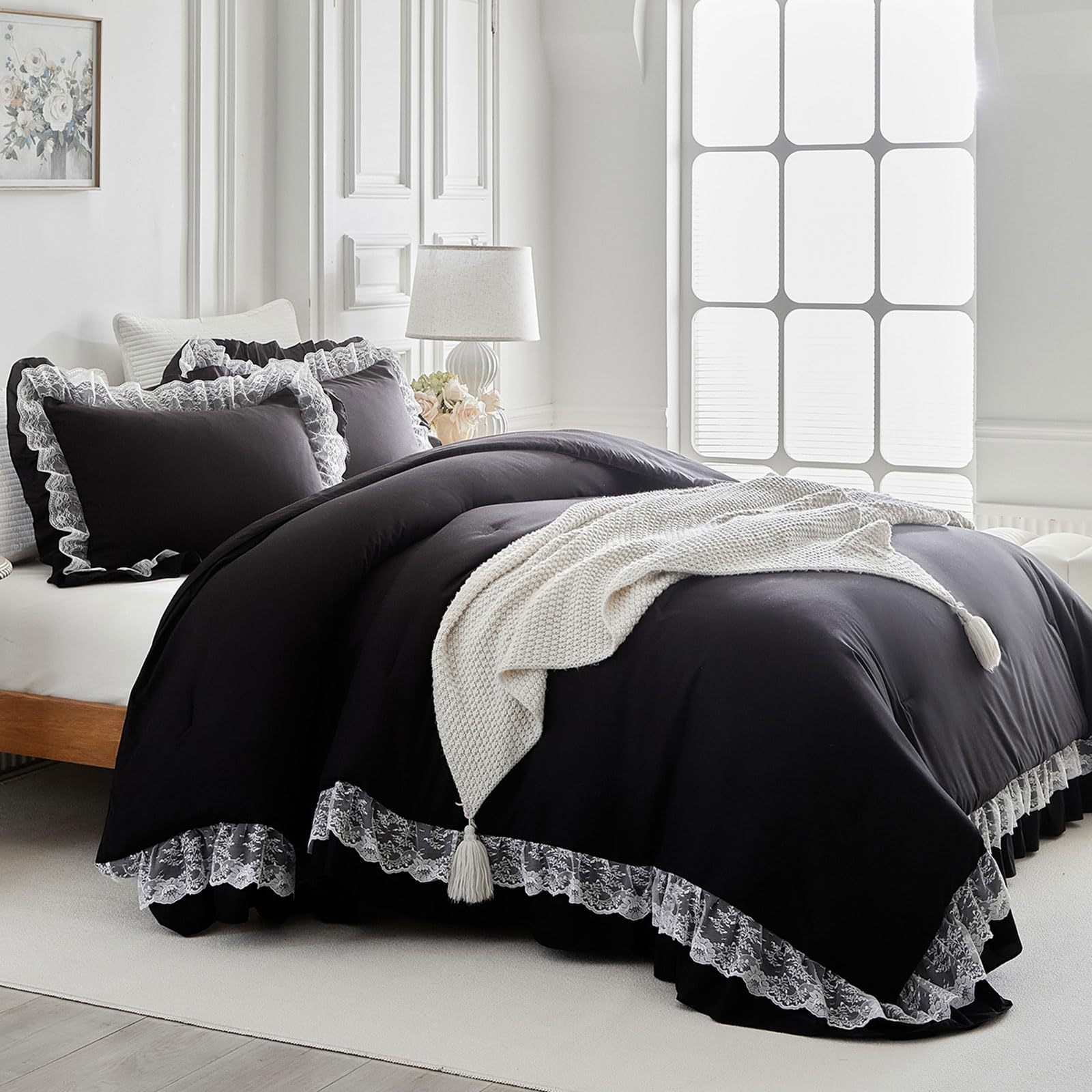 Black Twin- 68__x88__-02.jpg