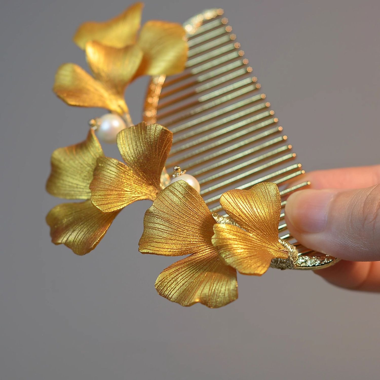 Broche feuille de ginkgo, peigne à cheveux, épingle à cheveux thermorétractable, cheongsam, hanfu ancien, style chinois moderne, rétro, polyvalent, simple_voghion.com
