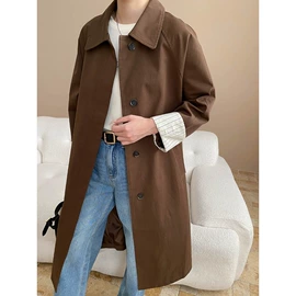 女式针织衫;女式T恤;女式牛仔裤