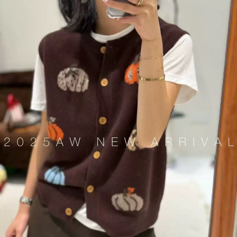 2025 Autumn and Winter Pumpkin Jacquard European Classy Knitted Layered Sweater Vest Cardigan Vest Women's Pure Wool Sweater 2025 Autumn and Winter Pumpkin Jacquard European Classy Knitted Layered Sweater Vest Cardigan Vest Women's Pure Wool Sweater