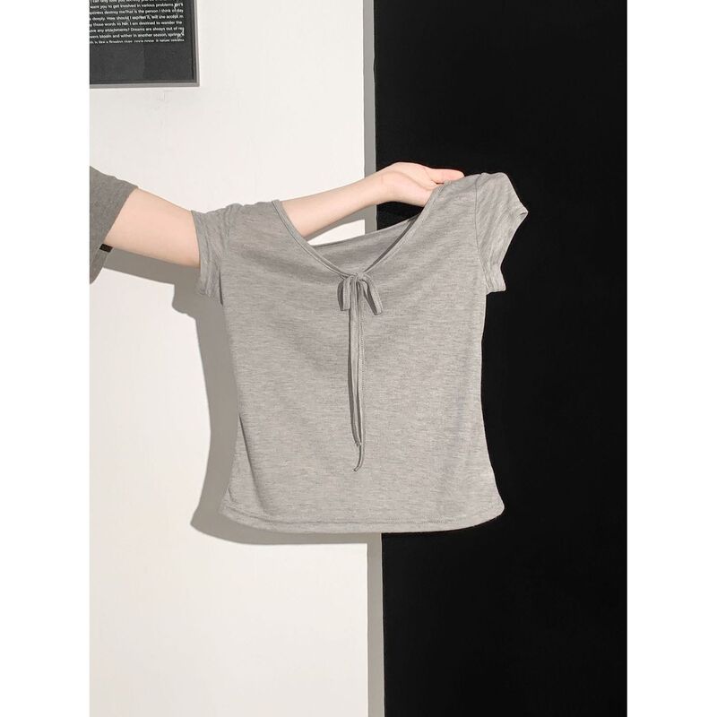 American-Style Light Gray V-Neck Bow-Tie Short-Sleeved T-Shirt for Women, Summer 2026 New Slim-Fit Hot Girl Top American-Style Light Gray V-Neck Bow-Tie Short-Sleeved T-Shirt for Women, Summer 2026 New Slim-Fit Hot Girl Top