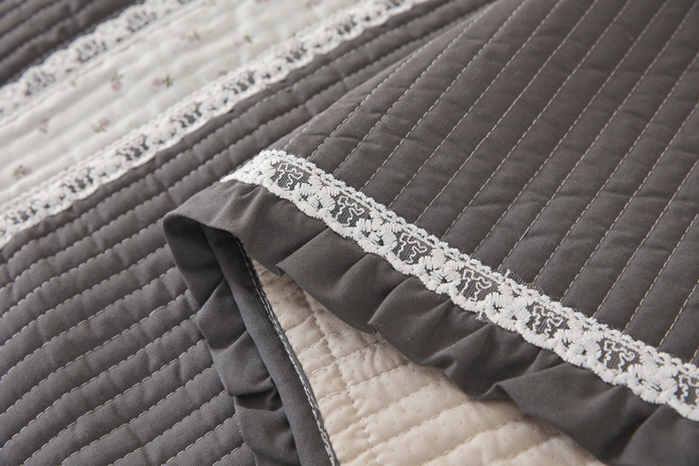2026 new car seat cushion, pure cotton, suitable for all seasons, single-piece design for the driver's seat, long strip for the rear seat, non-slip, three-piece set