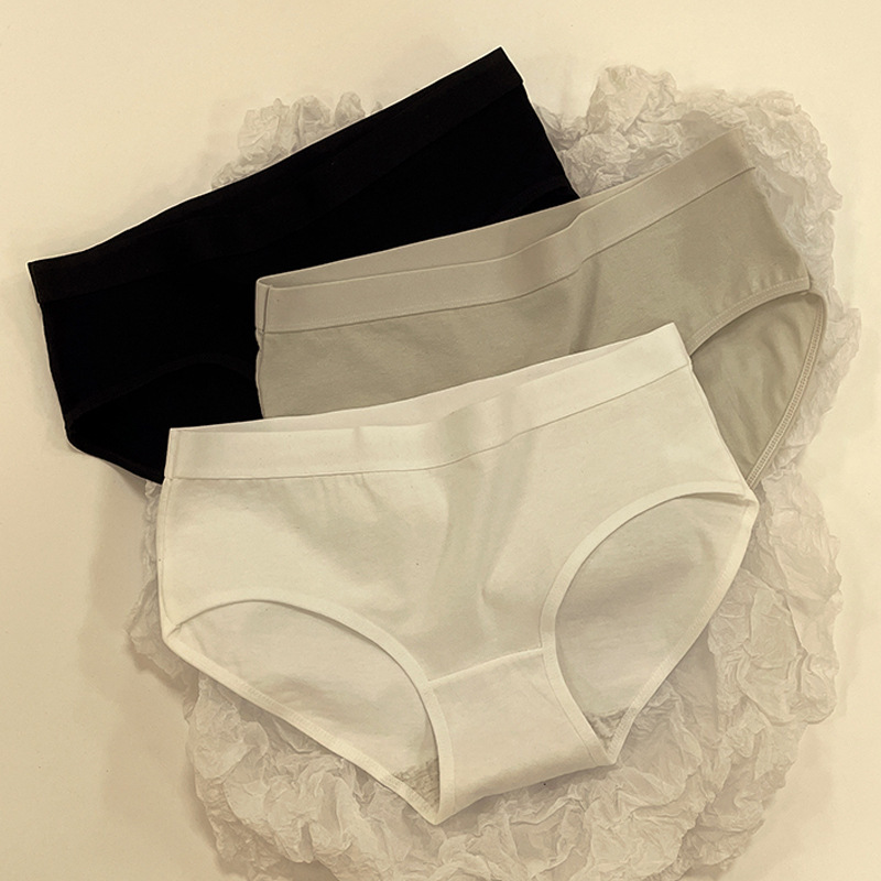 Women's Japanese-style Solid Color Cotton Mid-waist Simple Traceless Breathable Girls' plus size Slim-fit Hip Briefs for Students Women's Japanese-style Solid Color Cotton Mid-waist Simple Traceless Breathable Girls' plus size Slim-fit Hip Briefs for Students