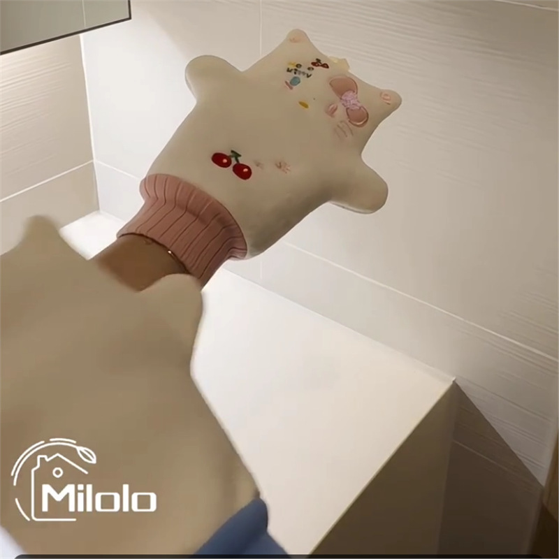 ハローキティ バスタオル 浴室用 ガールズハート バス用品 子供用バスタオル 肌を傷つけない ベビースペシャル|undefined