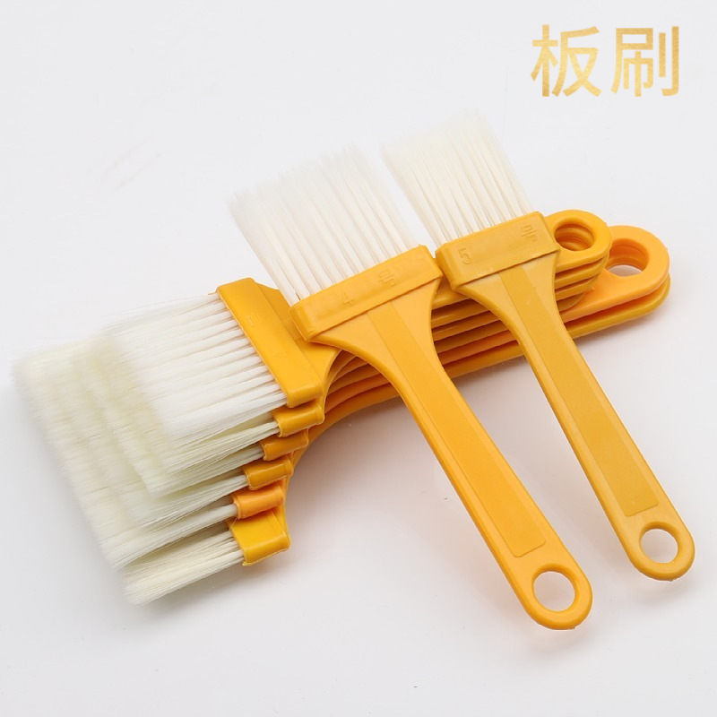 Venta al por mayor de fábrica mango Delgado cepillo de plástico 4mm de espesor cepillo de mango amarillo tamaño pequeño cepillo de teclado salsa de aceite cepillo de barbacoa