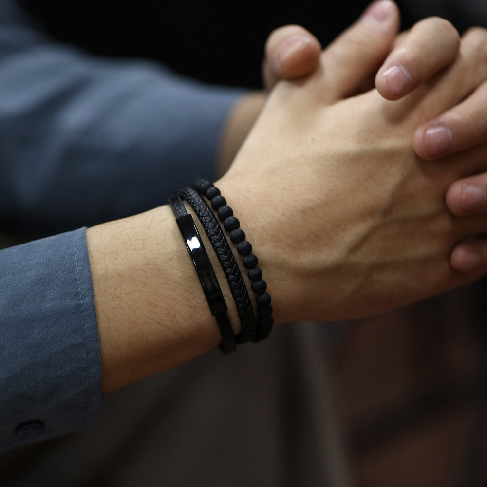 Geometric Pattern Simple Style Geometric 304 Stainless Steel Pu Leather Irregular Plating Men's Bracelets Men Cord & Leather Bracelets