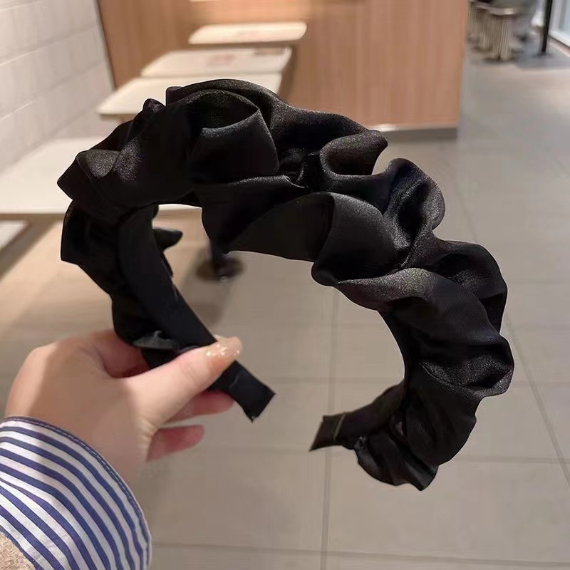 Accessoire crânien haut plissé simple et à la mode, sensation haut de gamme, avec bandeau pour cheveux rouge en filet qui accentue_voghion.com