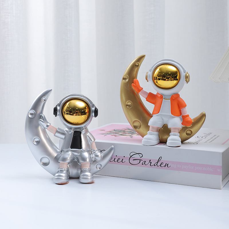 Moon Astronaut Ornaments Astronaut Hand-made Blind Box Desktop Astronaut Model Decoration Cartoon Resin Crafts