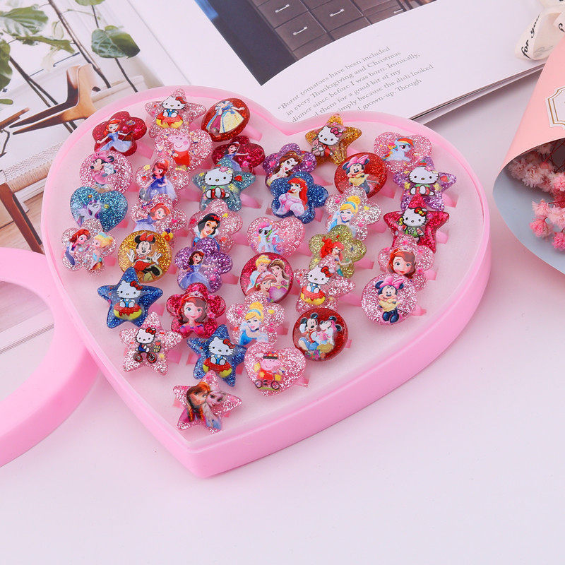 Cartoon ring, 36