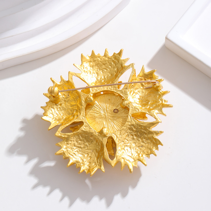 Unisex Gender Pastoral Simple Style Pin Flower Zinc Alloy Plating Unisex Brooches
