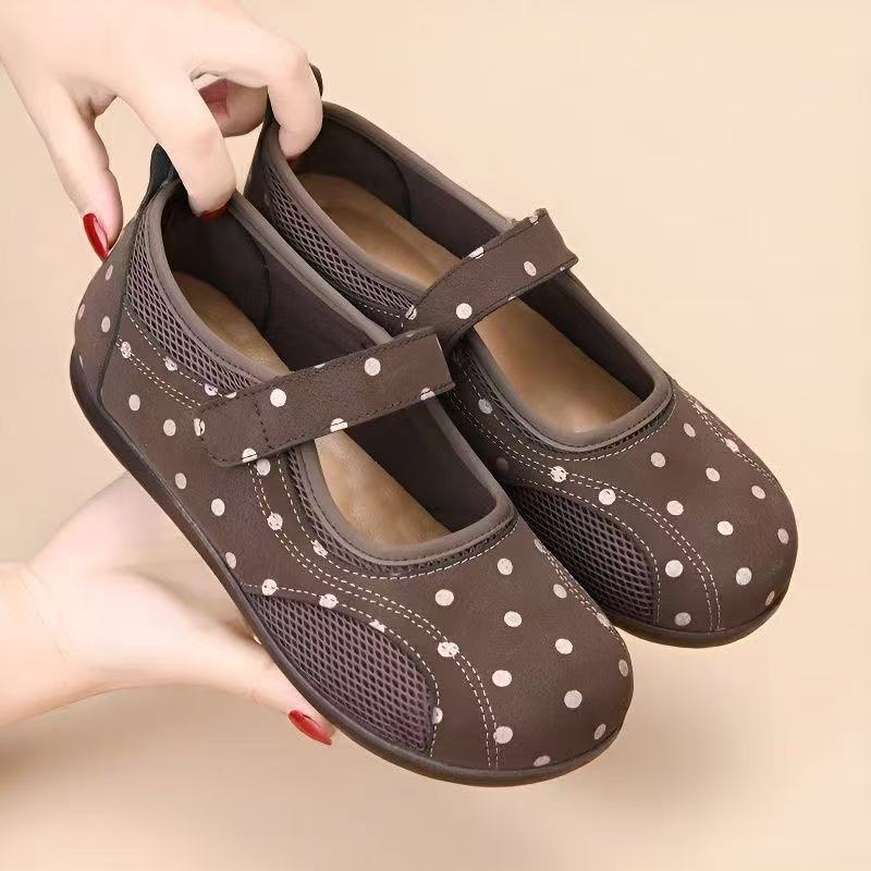 Old Beijing New Style Cloth Shoes, Breathable Soft-Soled Non-Slip Single Shoes, Mom Shoes, Comfortable Casual Women's Shoes, Middle-Aged and Elderly Loafers Old Beijing New Style Cloth Shoes, Breathable Soft-Soled Non-Slip Single Shoes, Mom Shoes, Comfortable Casual Women's Shoes, Middle-Aged and Elderly Loafers
