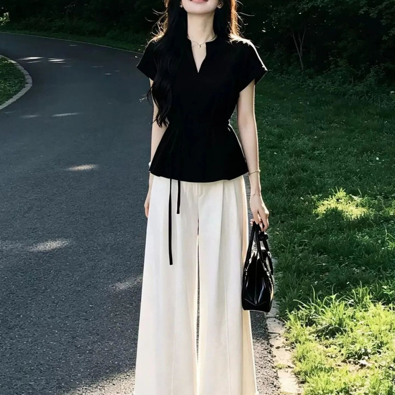 French Hepburn-Style Black Top and Wide-Leg Pants Women's Summer New Elegant and Stylish Workwear Outfit Set