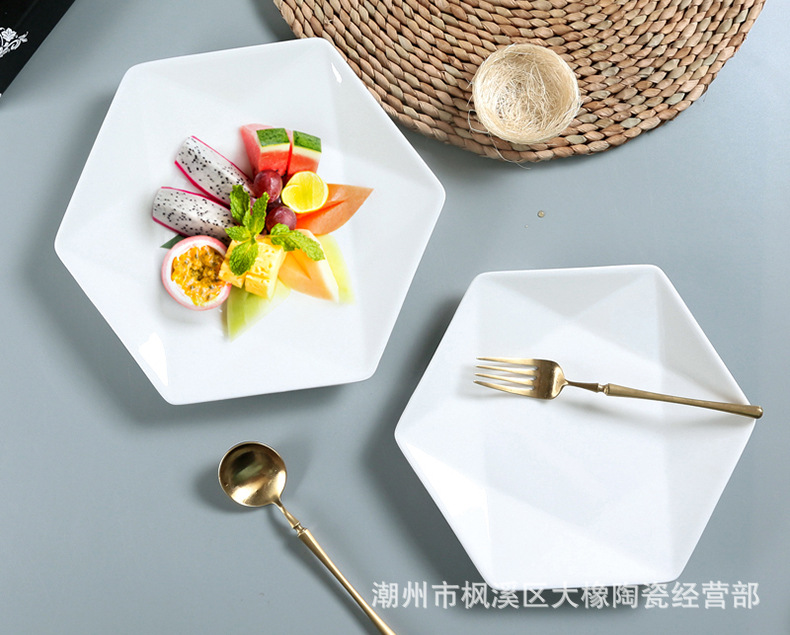 六角十三妹 祥情04.jpg