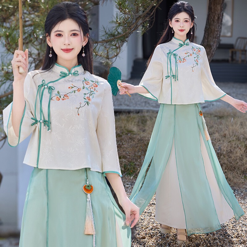Real Shot of New Chinese-Style Hanfu with Heavy Jacquard Embroidery, Plate Button, Diagonal Placket Top Paired with an Improved Skirt Set Real Shot of New Chinese-Style Hanfu with Heavy Jacquard Embroidery, Plate Button, Diagonal Placket Top Paired with an Improved Skirt Set