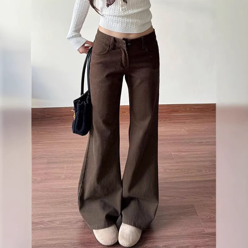 Coffee-Colored Flared Jeans for Women, Low-Waisted, Slimming, Not Tight on the Legs, Flared Pants for Petite Women, Loose Fit, Floor-Length Flared Pants