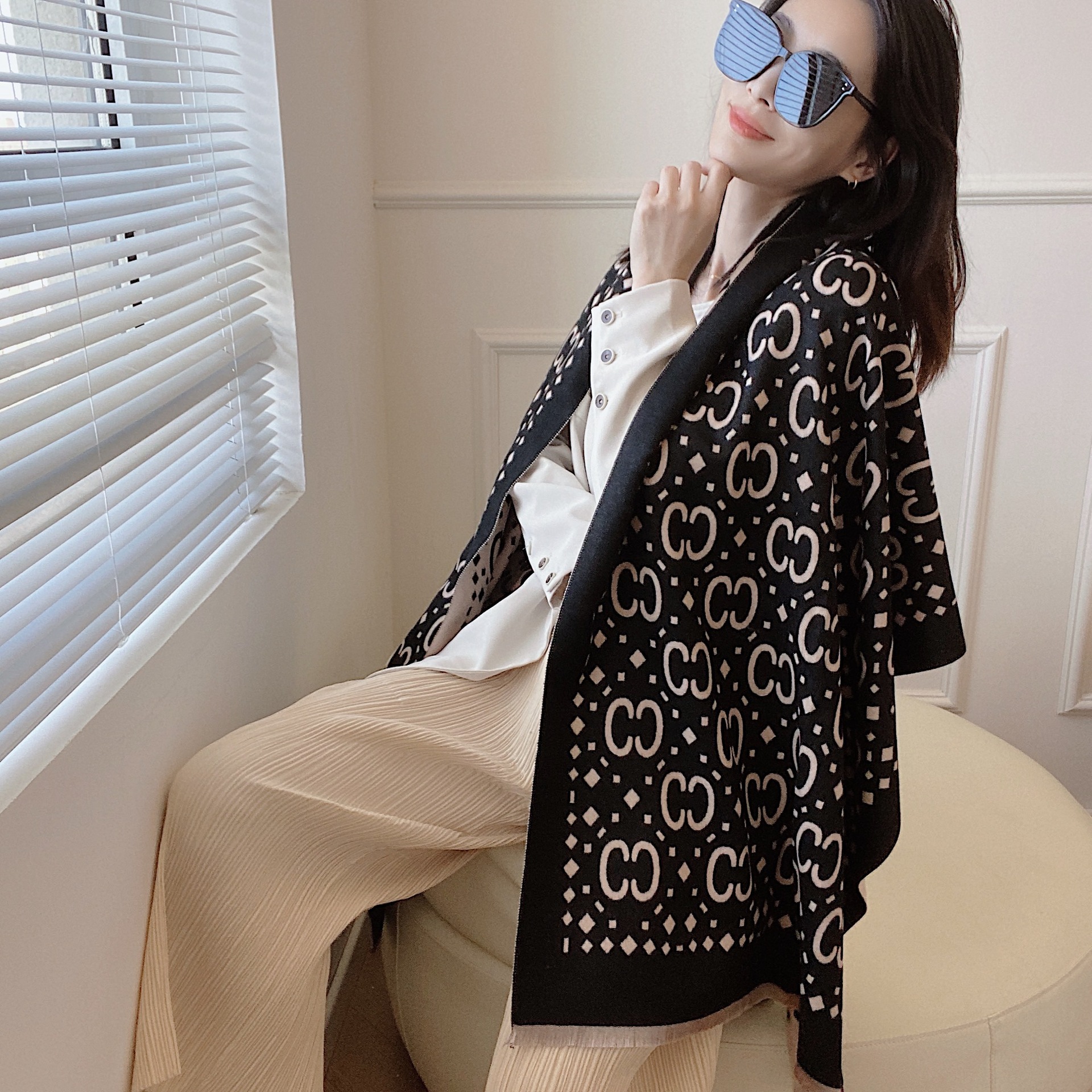 2021 Venta caliente estilo británico engrosada larga manta de lana chal de Cachemira-como diseño de lujo inspirado bufanda de invierno