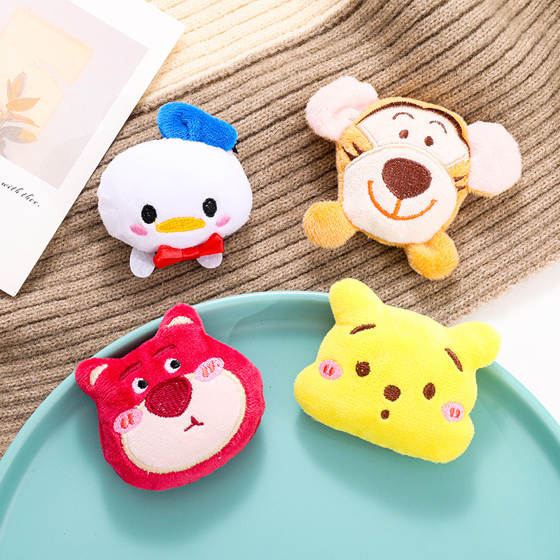 2023新款卡通动物小熊 可爱胸针 搞怪呆萌童鞋袜少女包包服饰配件