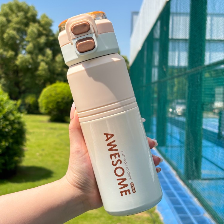 Taza de aislamiento deportivo simple 316 de acero inoxidable de alta capacidad para beber taza de agua de alto valor de la cara nueva hervidora