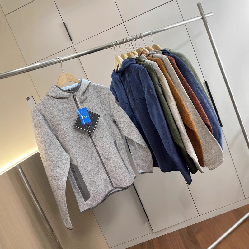 25 new outdoor technology pressure plastic pocket foreign trade men's autumn and winter warm fleece hooded casual jacket coat