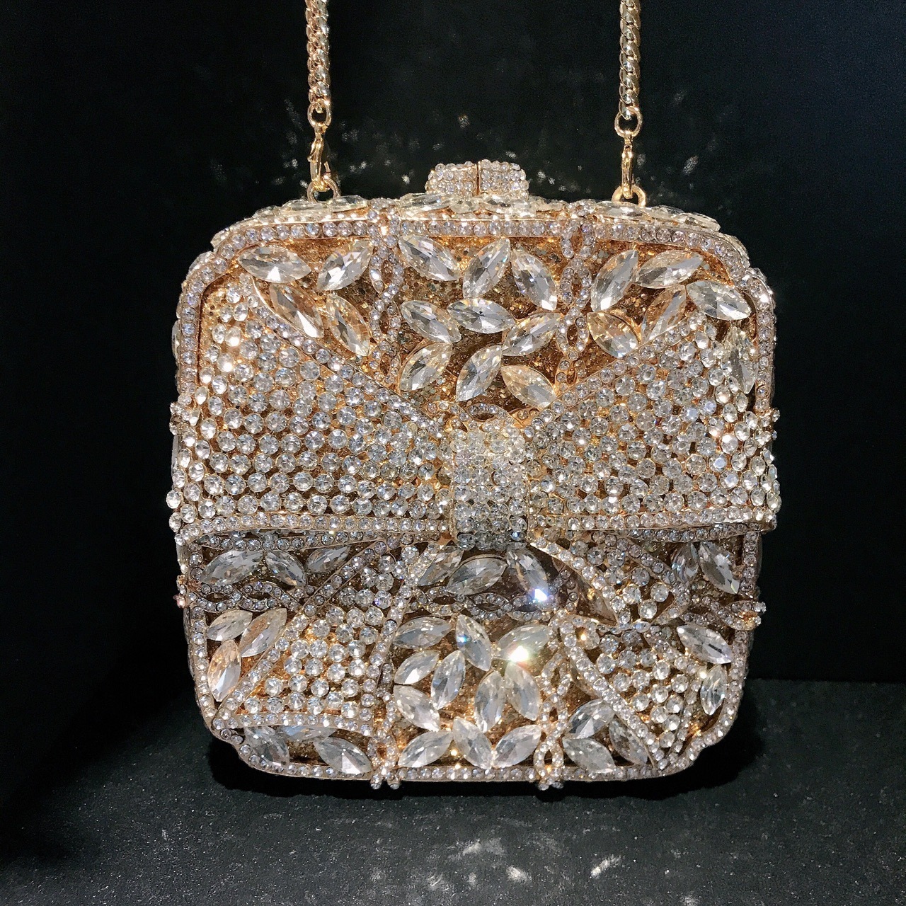 Cross-border nuevo arco caja de regalo de diamantes bolsas de cena de diamantes de agua bolsas de mano nuevo embrague de diamantes