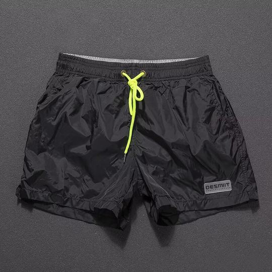 2024 New Men's Casual Shorts Solid Color Simple Neutral Lovers Waterproof Beach Pants Quick-drying Three-point Pants for Men