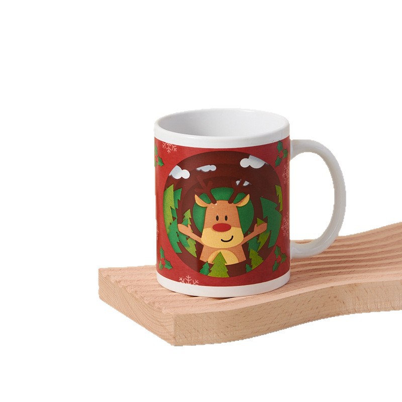 Comercio exterior al por mayor varios estilos de tazas de cerámica de Navidad juegos de regalo de mano de vacaciones tazas de café caseras tazas de agua