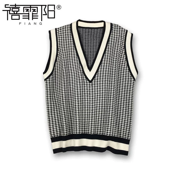 Black and white grid