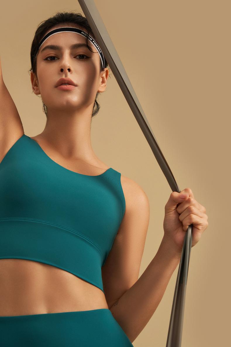 Sports Bra Image 4