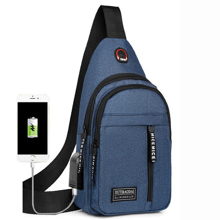 파란색에는 USB 충전 인터페이스가 있습니다.