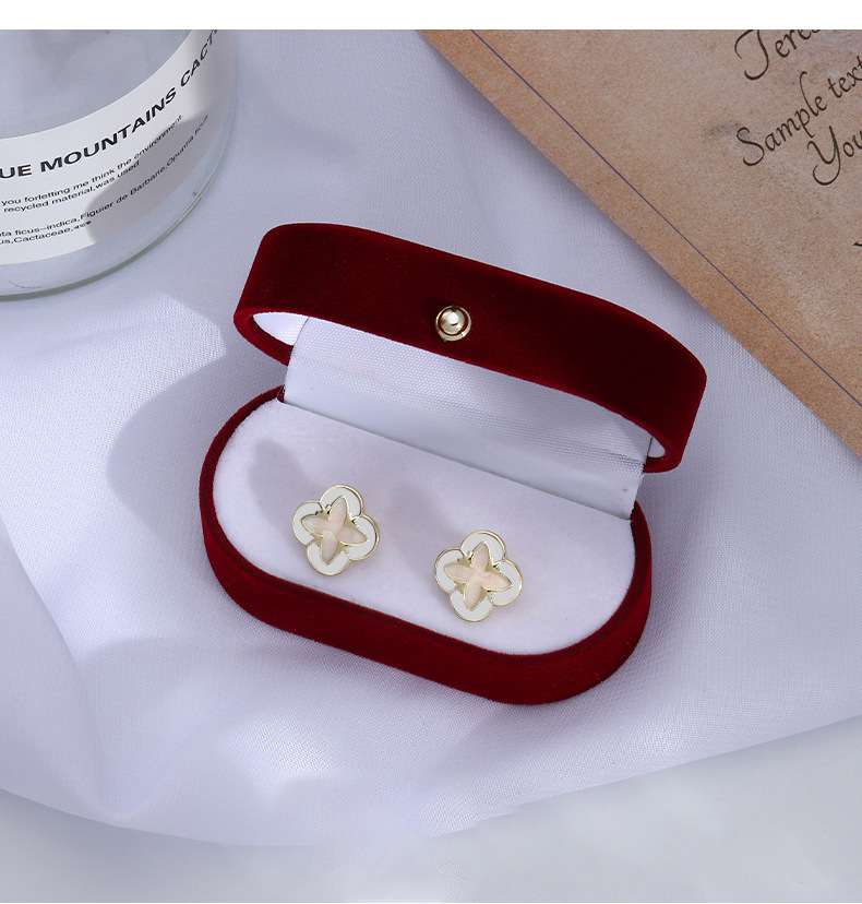 Women's accessories Diamond set simple temperament design sense trend earrings earrings_voghion.com