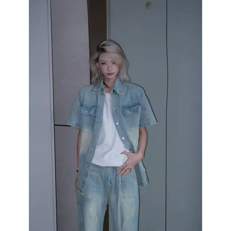 Summer denim set for men: short and long sleeve tops, ripped cool and stylish curved jeans, American-style matching, slightly flared, complete set Summer denim set for men: short and long sleeve tops, ripped cool and stylish curved jeans, American-style matching, slightly flared, complete set