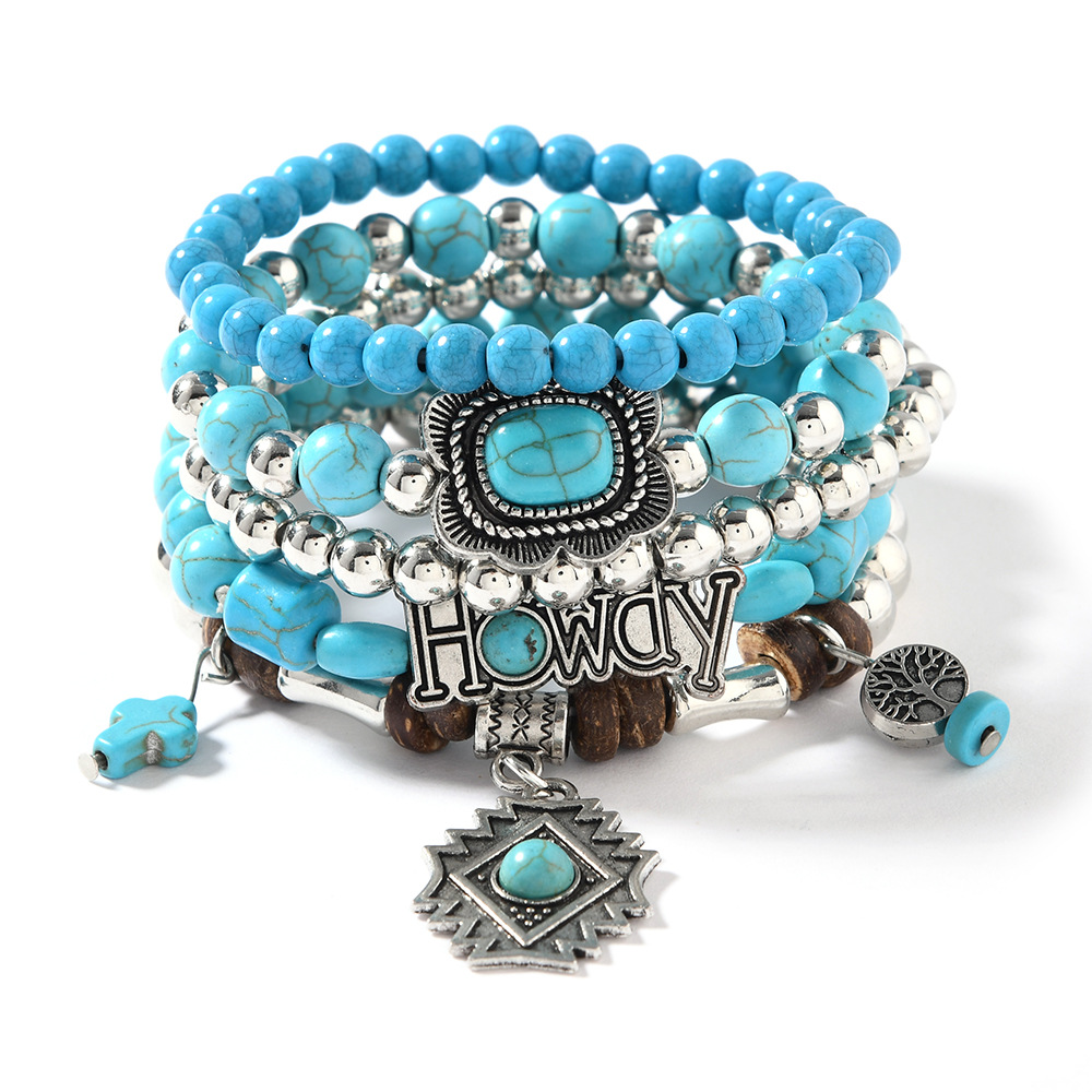 Bracelets minimalistes et superposables, légers et confortables. Hypoallergéniques, ils conviennent aux peaux sensibles. Une façon subtile de sublimer votre look quotidien._voghion.com