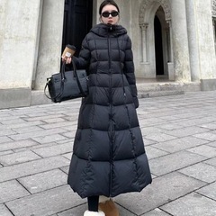 黑色超长款过膝到脚踝鹅绒羽绒服女加厚收腰修身显瘦连帽外套