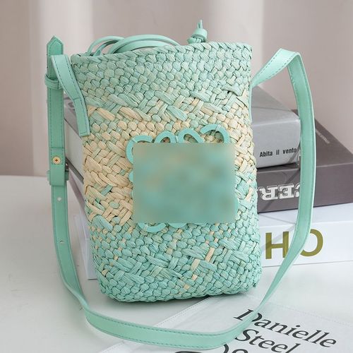 New Luo Family Vacation Style Grass Weaving Bag Tumbler Beach Travel Crossbody Woven Bag Versatile Bucket Bag Wholesale