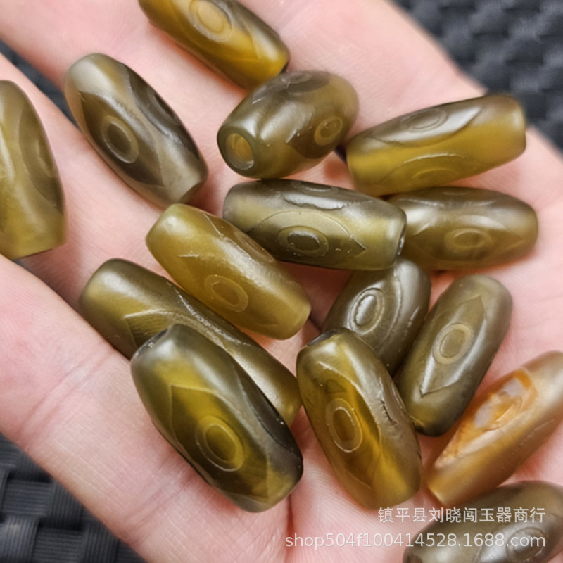 Matcha color three-eyed beads Lutong jade loose beads covered with pulp agate lezi Lutong bracelet necklace jewelry beads Matcha color three-eyed beads Lutong jade loose beads covered with pulp agate lezi Lutong bracelet necklace jewelry beads